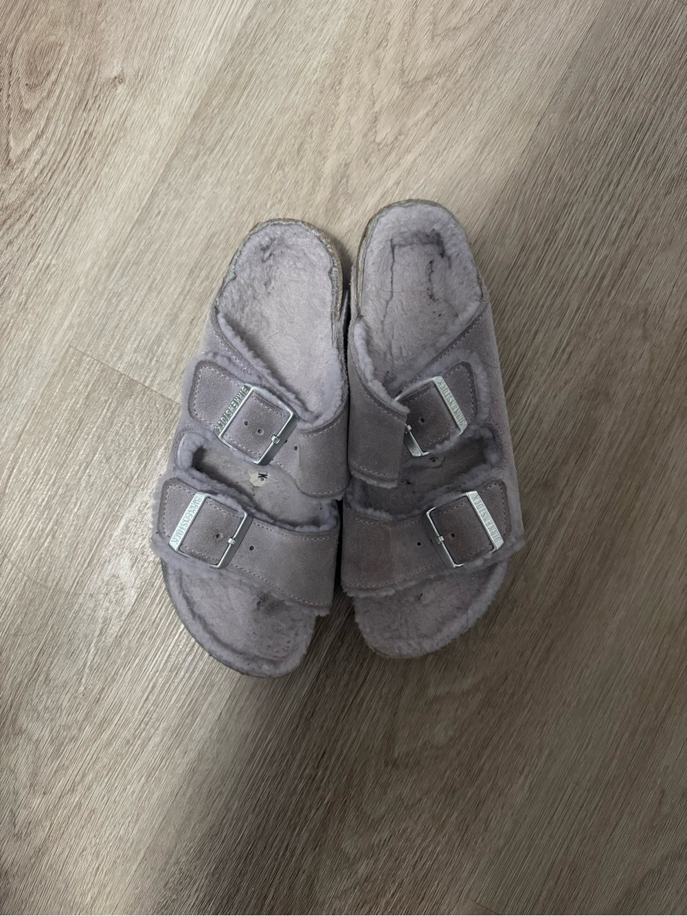Birkenstock Womens Plush Double-Buckle Slide Sandals - Light Purple